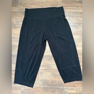 Eileen Fisher Organic Cotton &Spandex  Black Bottoms